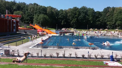 Basen przy ul. Źródlanej