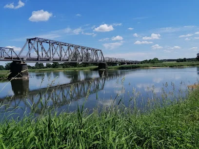 Stary most kolejowy nad Nysą Łużycką